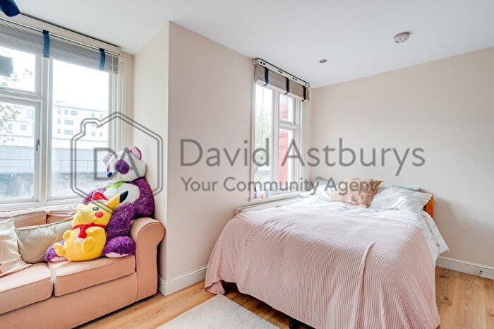 1 Bedroom Flat To Rent In Brondesbury Villas, Queen's Park, London, NW6