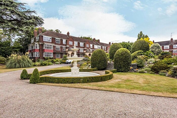 1 Bedroom Flat To Rent In Friars Lane, Richmond, TW9