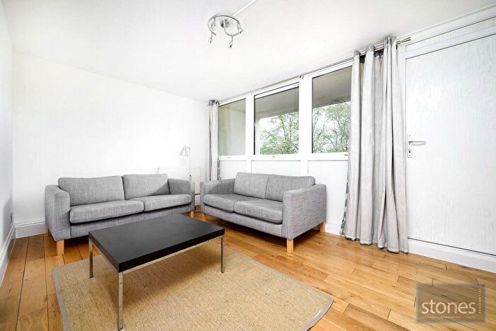 3 Bedroom Apartment To Rent In Malden Crescent, London, NW1