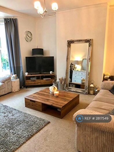 1 Bedroom Flat To Rent In Queens Road, Brentwood, CM14