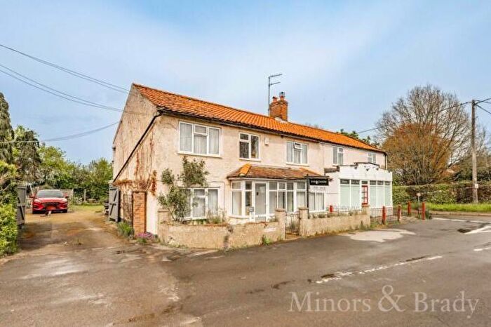 5 Bedroom Detached House For Sale In Spring Dales, Chapel Lane, Beeston, King's Lynn, Norfolk, PE32