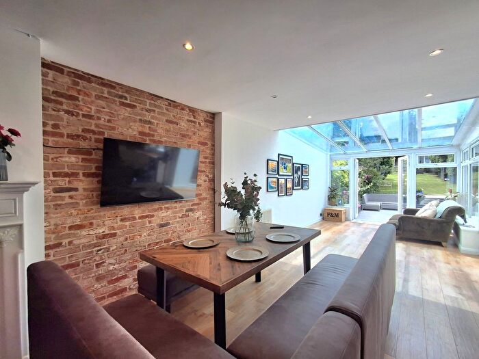3 Bedroom Property To Rent In The Dale, Waterlooville, PO7