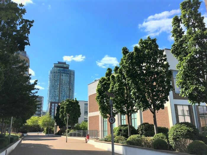 2 Bedroom Flat To Rent In Kew Eye Apartments, Ealing Road, Brentford, TW8