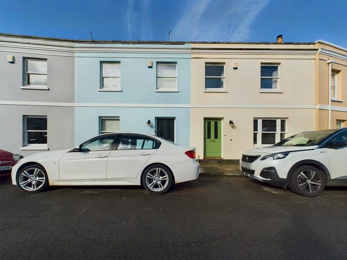 2 Bedroom Property To Rent In Tivoli Street, Cheltenham, GL50