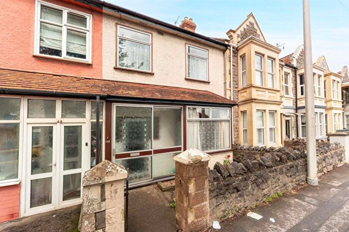 3 Bedroom Terraced House For Sale In Drove Road, Weston-Super-Mare - No Chain, BS23
