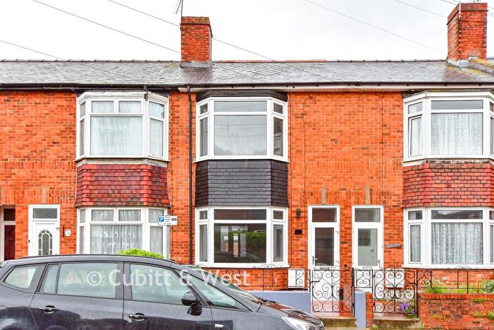3 Bedroom Terraced House For Sale In Bath Road, Southsea, Hampshire, PO4