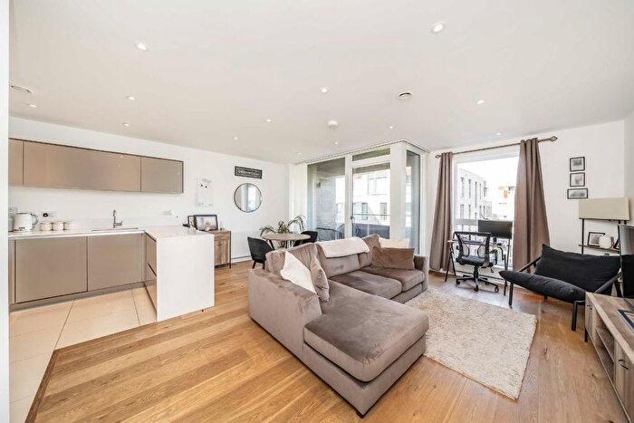 1 Bedroom Flat To Rent In Peartree Way, North Greenwich, SE10