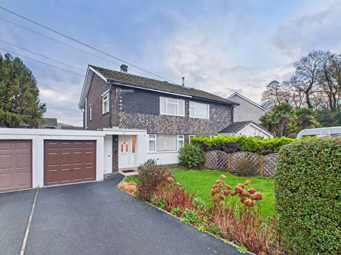 3 Bedroom Link Detached House For Sale In Kennelwood, Gilwern, NP7