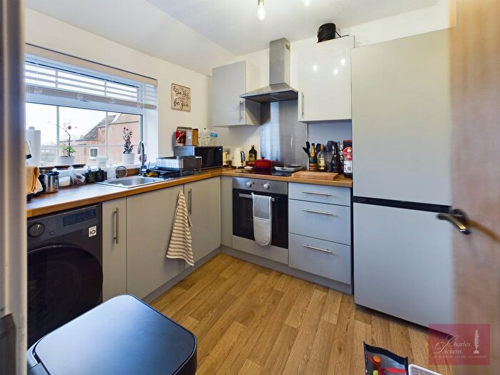 1 Bedroom Flat For Sale In Chandos Street, Bridgwater, TA6