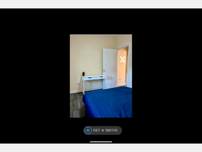 2 Bedroom Semi-Detached House To Rent In Wilson Road, London, E6