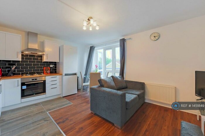 4 Bedroom Flat To Rent In Alexandra Street, London, SE14