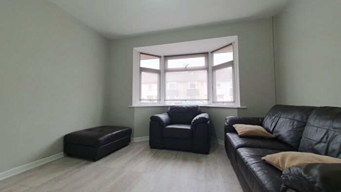 3 Bedroom Semi-Detached House To Rent In Tremorfa, CF24