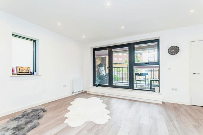 1 Bedroom Flat For Sale In Fairfield Road, Croydon, CR0
