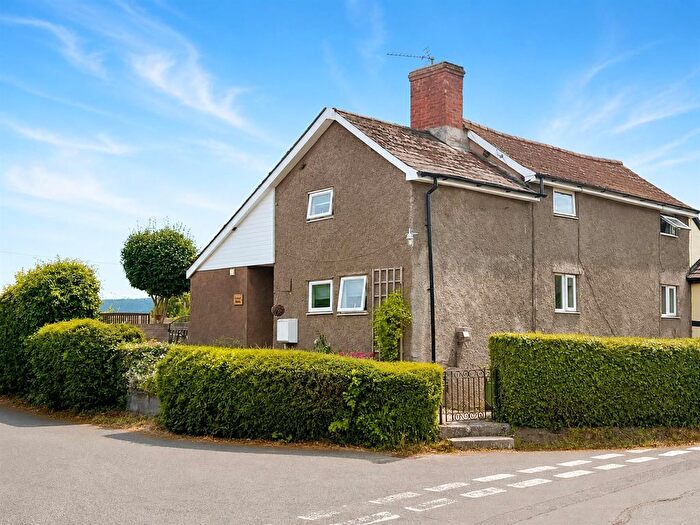 4 Bedroom Property For Sale In Staunton-On-Wye, Hereford, HR4