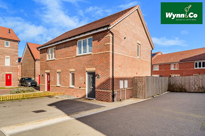 2 Bedroom Semi-Detached House For Sale In Snowdrop Court, Castleford, WF10