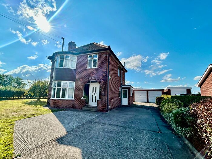 3 Bedroom Property To Rent In Strensall Road, Earswick, York, YO32