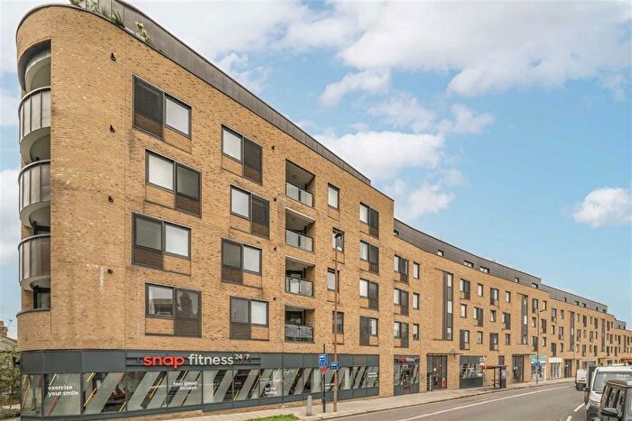 1 Bedroom Flat To Rent In Blackwall Lane, London, SE10