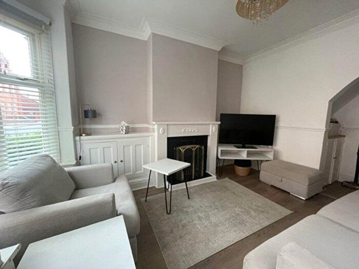 2 Bedroom Terraced House To Rent In Knighton Fields Road East, Leicester, LE2