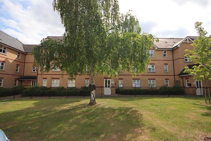 2 Bedroom Flat To Rent In Cromwell Road, Cambridge, CB1