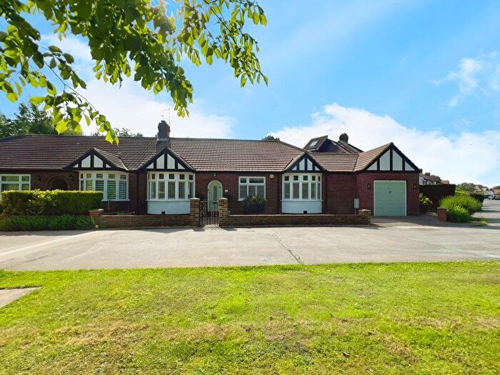 2 Bedroom Bungalow For Sale In Green Lane, Woolsington, Newcastle Upon Tyne, NE13