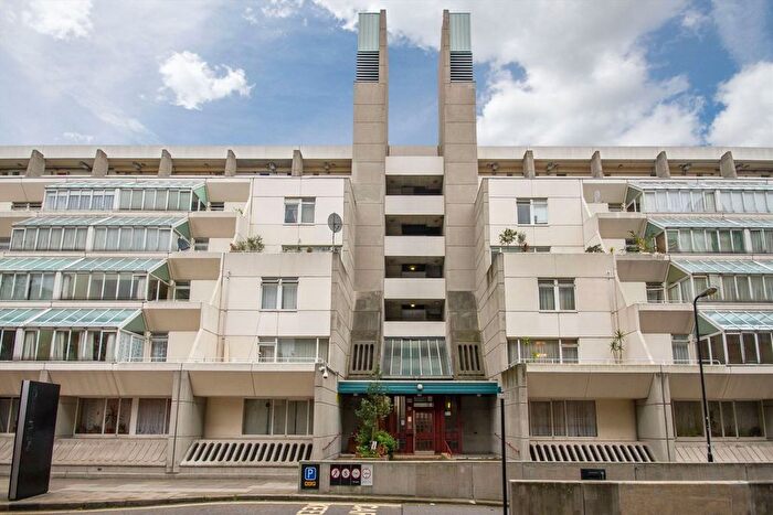 2 Bedroom Flat For Sale In Brunswick Centre, Bloomsbury, WC1N
