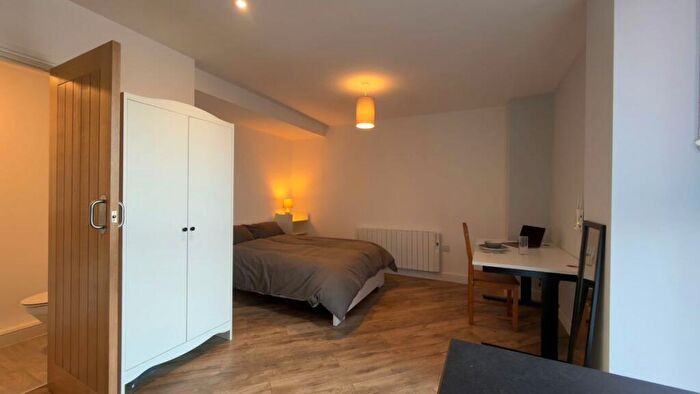 Studio To Rent In , C20