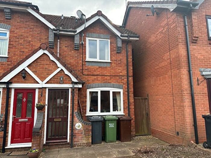 2 Bedroom Property To Rent In Longboat Lane, Stourport-On-Severn, DY13