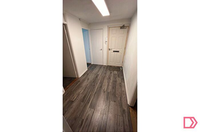 2 Bedroom Flat To Rent In Mersham Court, Wakeley Road, Rainham, Kent, ME8