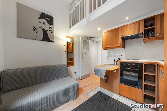 Studio To Rent In Fairholme Road, West Kensington, London, W14