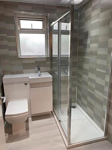 6 Bedroom House To Rent In King Edwards Road, Brynmill, Swansea, SA1