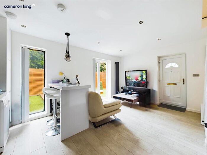 2 Bedroom Terraced House To Rent In Telford Drive, Cippenham, SL1