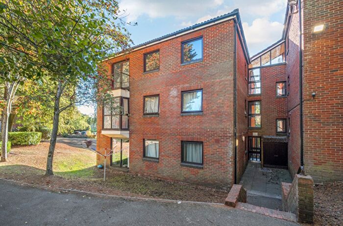 2 Bedroom Property For Sale In Hillcrest, Upper Weybourne Lane, Farnham, Surrey, GU9