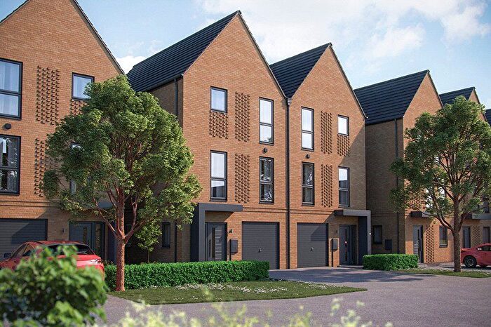 4 Bedroom Semi Detached House For Sale In Hollin Bank Close, Littleborough, Greater Manchester, OL15