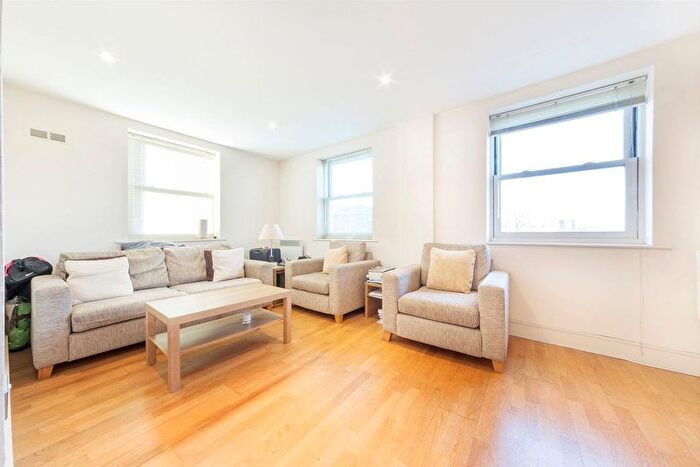 2 Bedroom Flat To Rent In Ashburnham Place, Greenwich, SE10