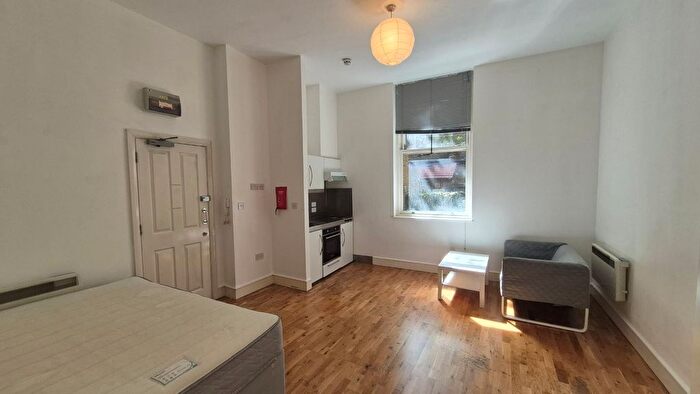 Studio To Rent In Castletown Road, London, W14