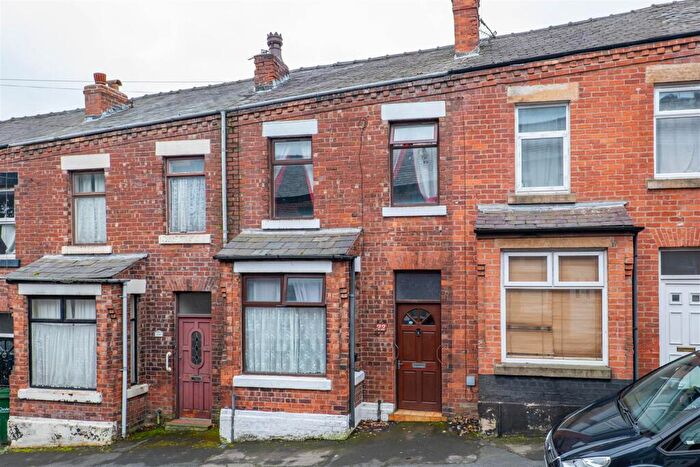 3 Bedroom Terraced House For Sale In Trafalgar Street, Chorley, PR7