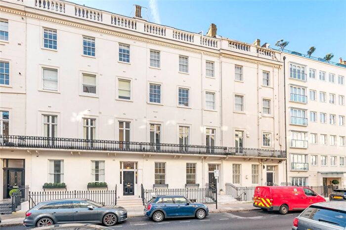 2 Bedroom Flat For Sale In Chesham Street, London, SW1X