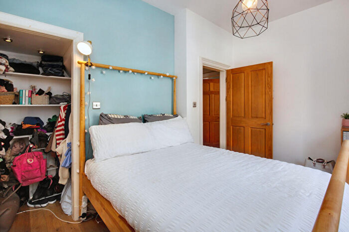 2 Bedroom Flat For Sale In Great Junction Street, Leith, Edinburgh, EH6