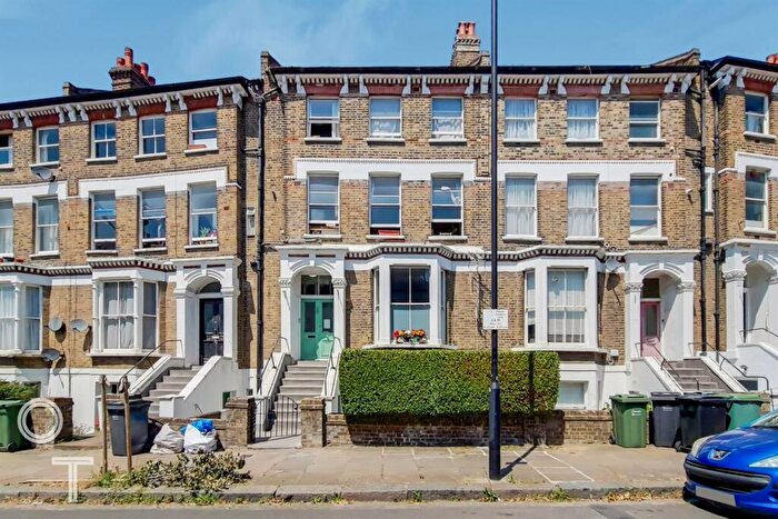 4 Bedroom Maisonette To Rent In Oseney Crescent, Kentish Town, NW5