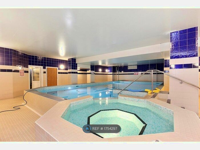 1 Bedroom Flat To Rent In Metro Central Heights, London, SE1