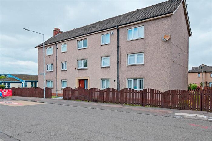 2 Bedroom Apartment For Sale In Greenfield Road, Hamilton, ML3