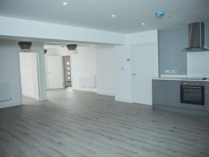 2 Bedroom Flat To Rent In Southall Street, Brynna, Pontyclun, CF72