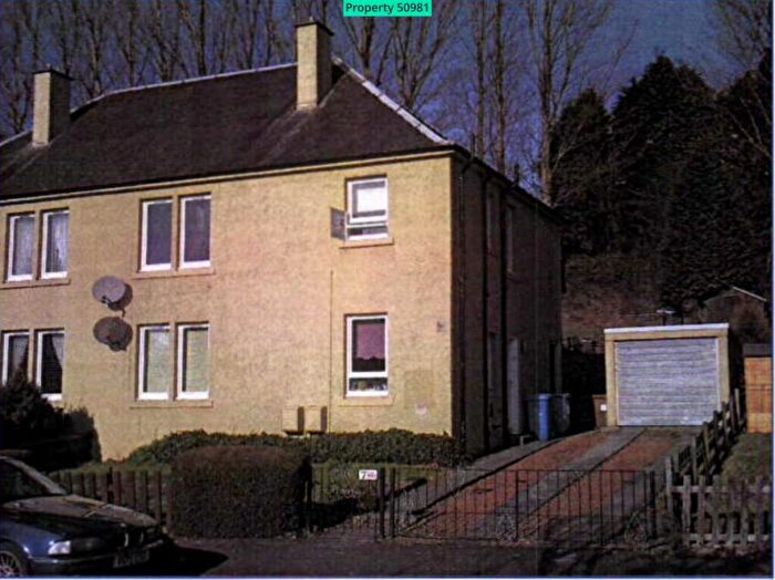 2 Bedroom Flat To Rent In Beechwood, Sauchie, Alloa, FK10
