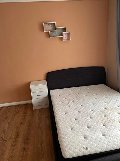 1 Bedroom Flat To Rent In Drew Gardens, Greenford, UB6