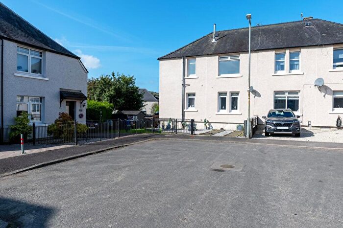 2 Bedroom Flat To Rent In Minto Street, Greenock, PA16