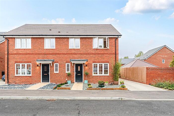3 Bedroom Semi-Detached House For Sale In Brambling Grove, Finchampstead, Berkshire, RG40