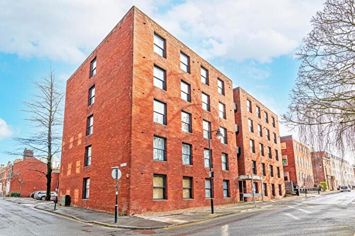 2 Bedroom Flat To Rent In Cross Street, Preston, Lancashire, PR1
