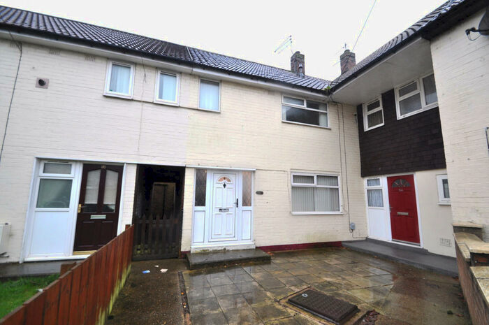 2 Bedroom Terraced House To Rent In Stockwell Grove, Hull, Yorkshire, HU9