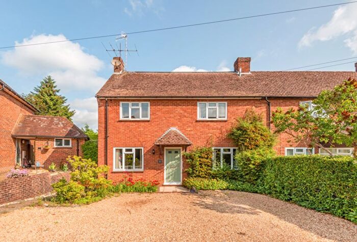 4 Bedroom Semi-Detached House For Sale In Tower Hill, Gomshall, GU5