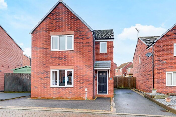 3 Bedroom Detached House For Sale In Lewis Crescent, Annesley, Nottinghamshire, NG15